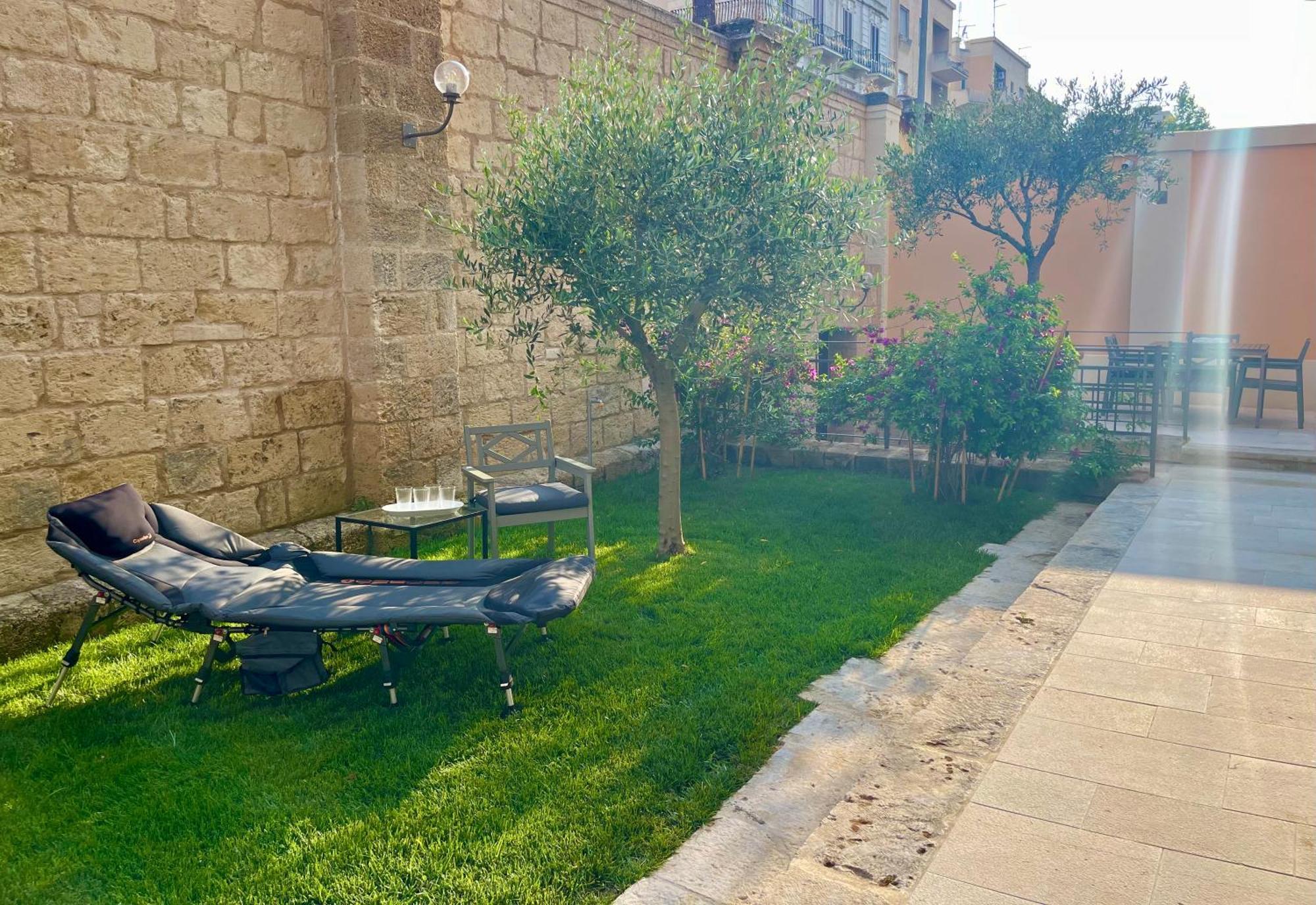 Palazzo Pitagora Hotel Taranto Ngoại thất bức ảnh