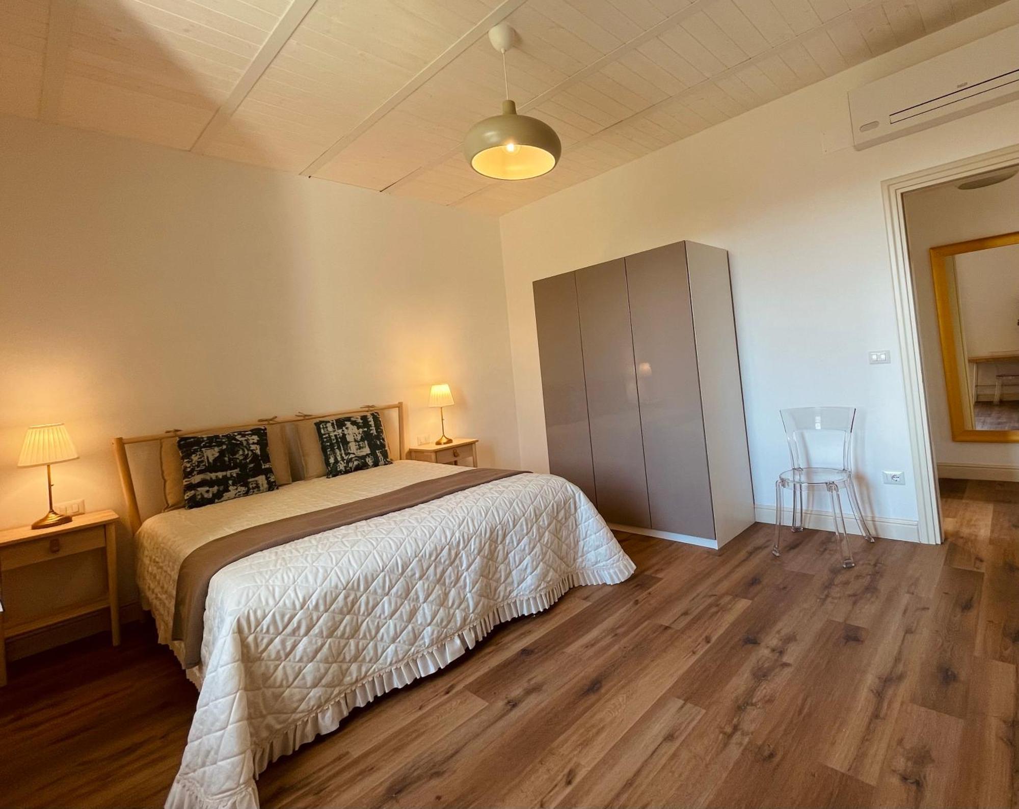 Palazzo Pitagora Hotel Taranto Ngoại thất bức ảnh