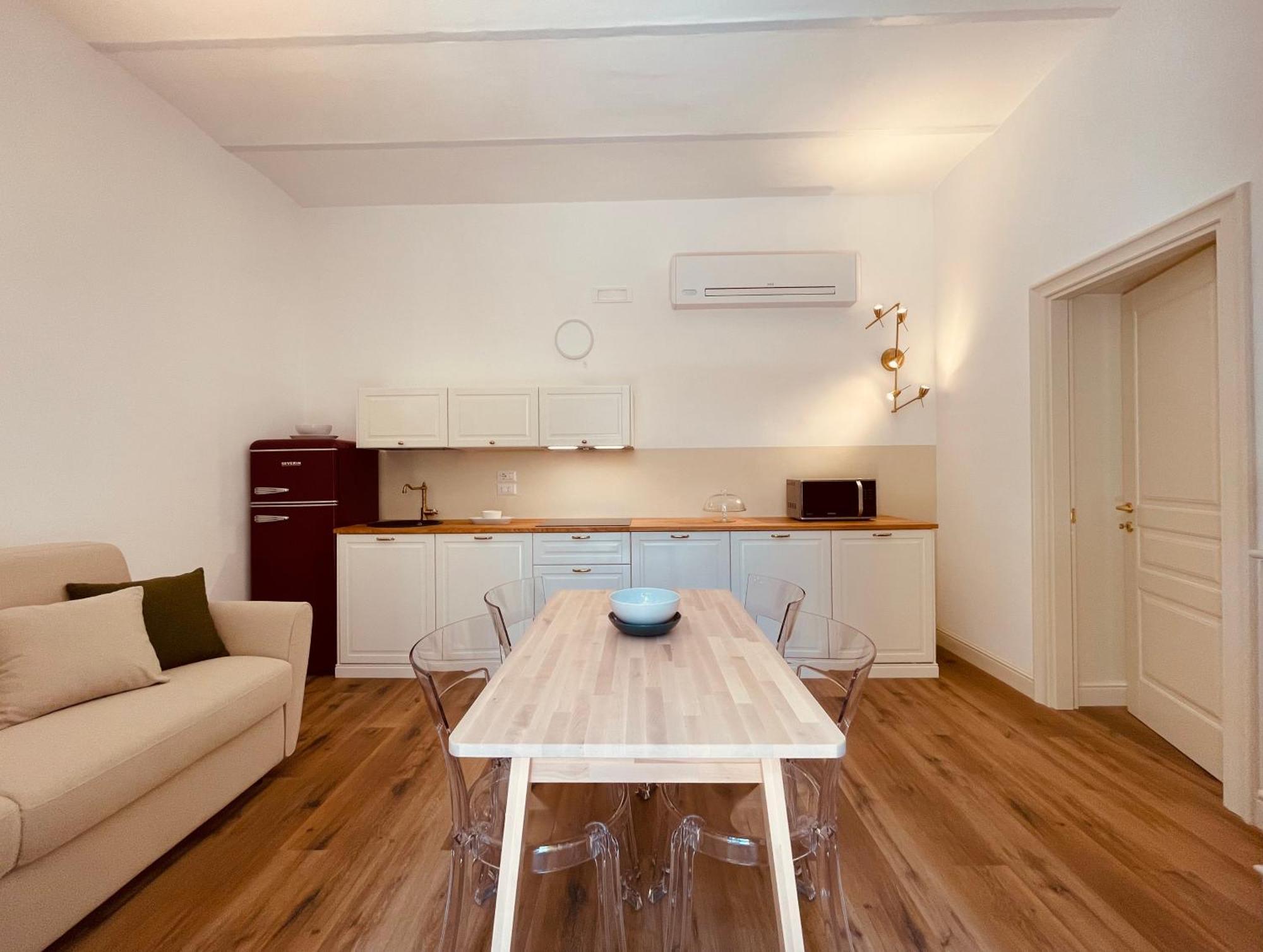 Palazzo Pitagora Hotel Taranto Ngoại thất bức ảnh