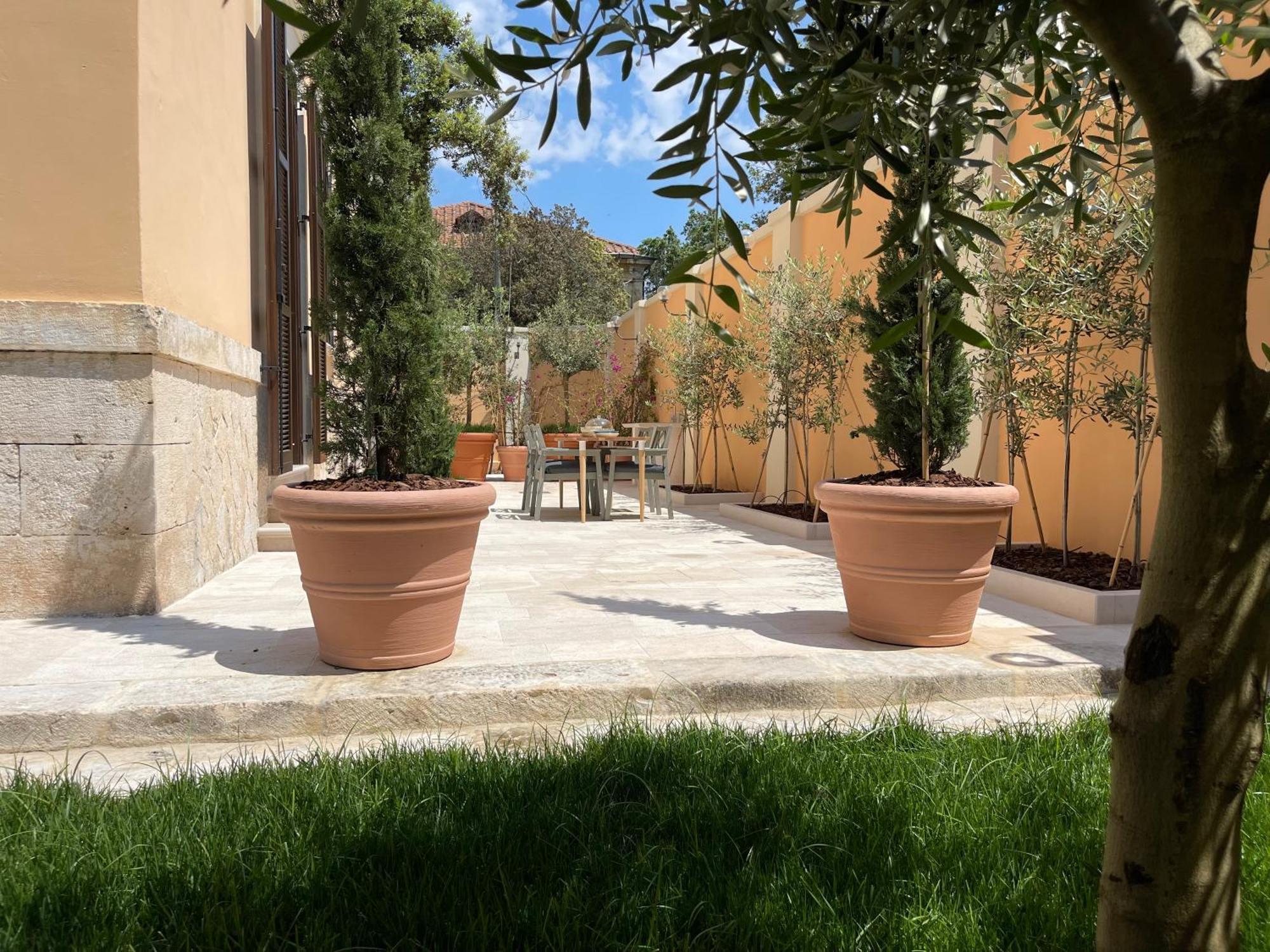 Palazzo Pitagora Hotel Taranto Ngoại thất bức ảnh